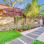 Stunning Studio In Heart Of Ldn With Garden